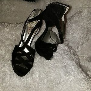 Sexy guess heels